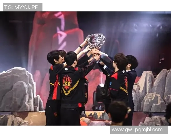 独家解析FPX与其他战队技术实力的全面对比分析